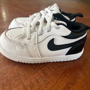 Nike Jordan 1 Low Alt Infant/Toddler Shoes Size 7.5c
